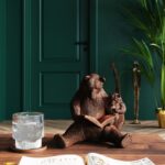 Deco Figurine Reading Bears (2)