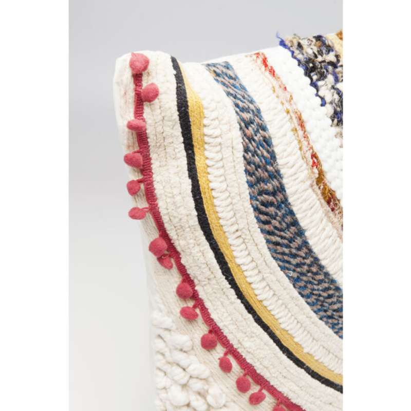 Cushion Ethno-Earth in warm tones