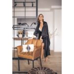 Chair with armrest thinktank brown (2)