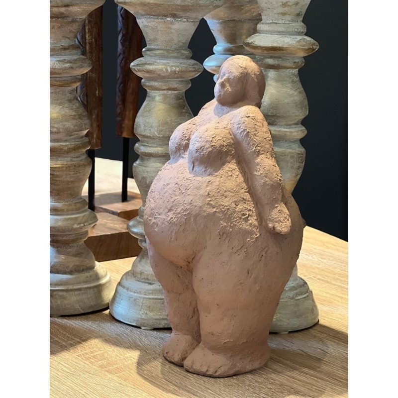 Sculpture Big Woman 17x12x25.5cm (4)