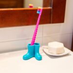 Toothbrush Holder Blue Boots (3)
