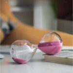 Тајмер песочен часовник розов 20 см (2)