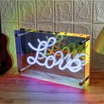 Столна ламба LED Фонт LOVE (3)