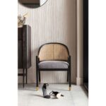 Armchair Horizon (3)